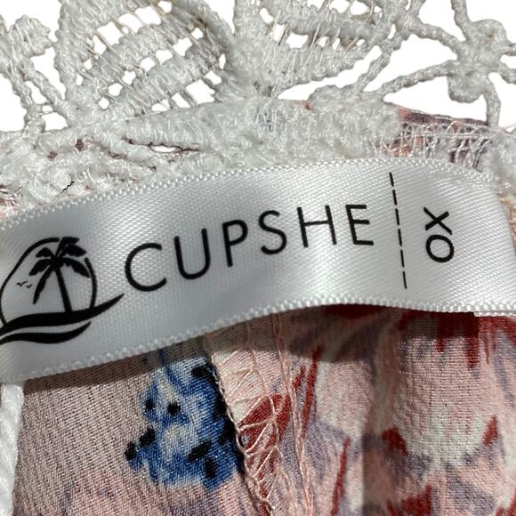 NWT Cupshe pink floral cold shoulder blouse with lace details - Women's 0X - Picture 9 of 11